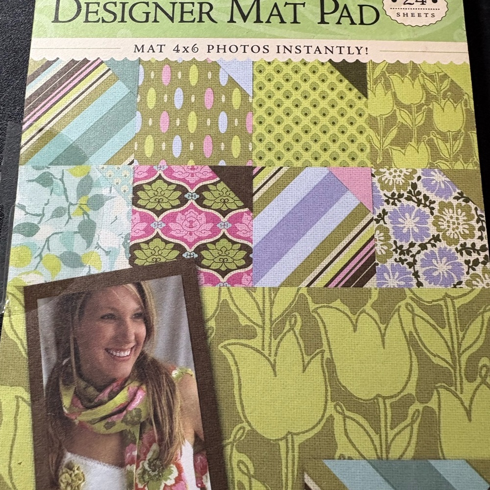 Designer Mat Pad with Green and Pink Patterns
